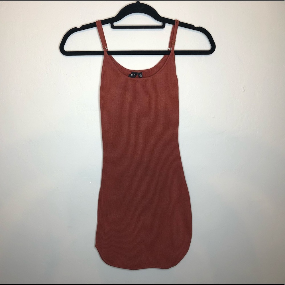 Burnt red fitted dress